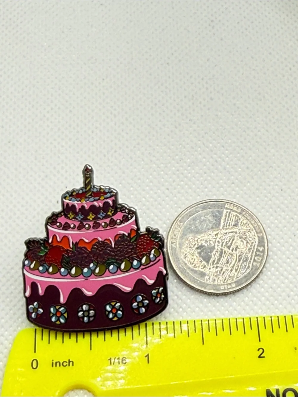 Louis Vuitton pink Layered Cake Enamel Pin 200th anniversary VIP tac pin rare